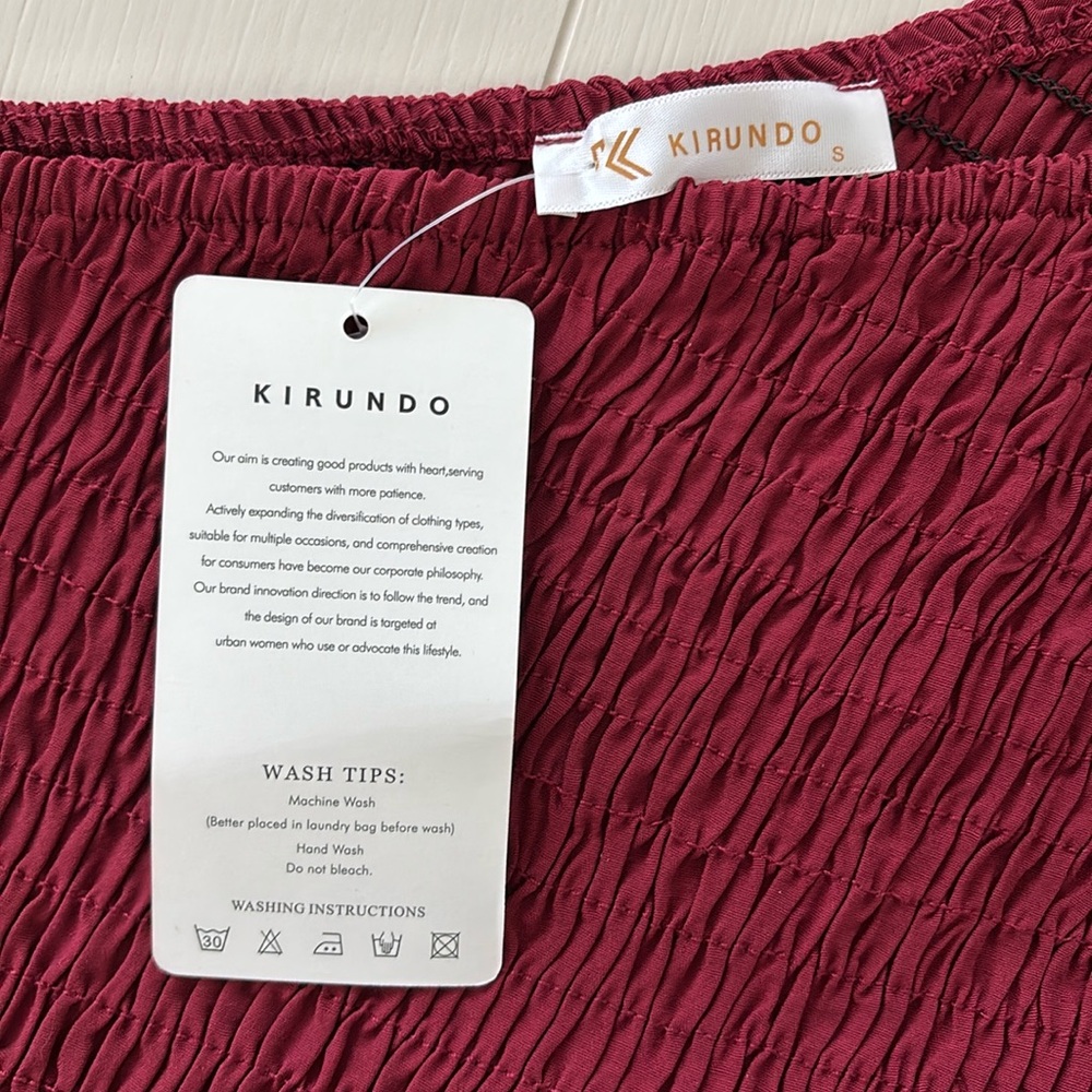KIRUNDO Sleeveless One Shoulder Smocked Cut-out Maxi Dress in Maroon - Picture 10 of 16